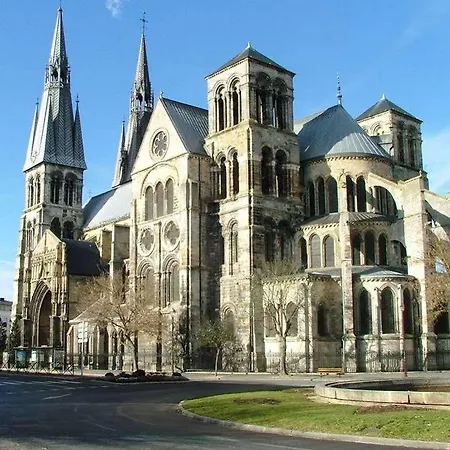 Premiere Classe * Châlons-en-Champagne