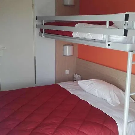 Premiere Classe Chalons-en-champagne מלון